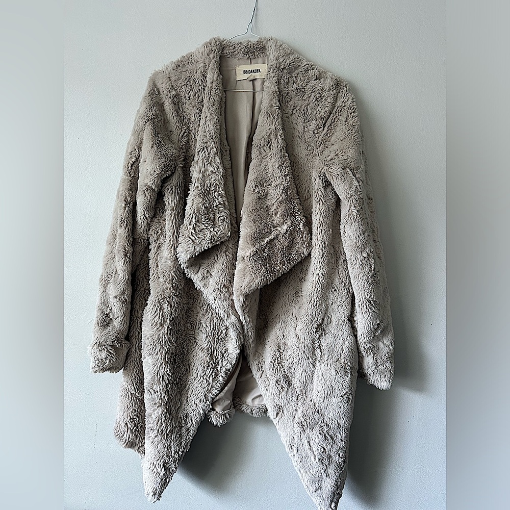 Tan BB Dakota Long Cardigan Faux Fur size Medium